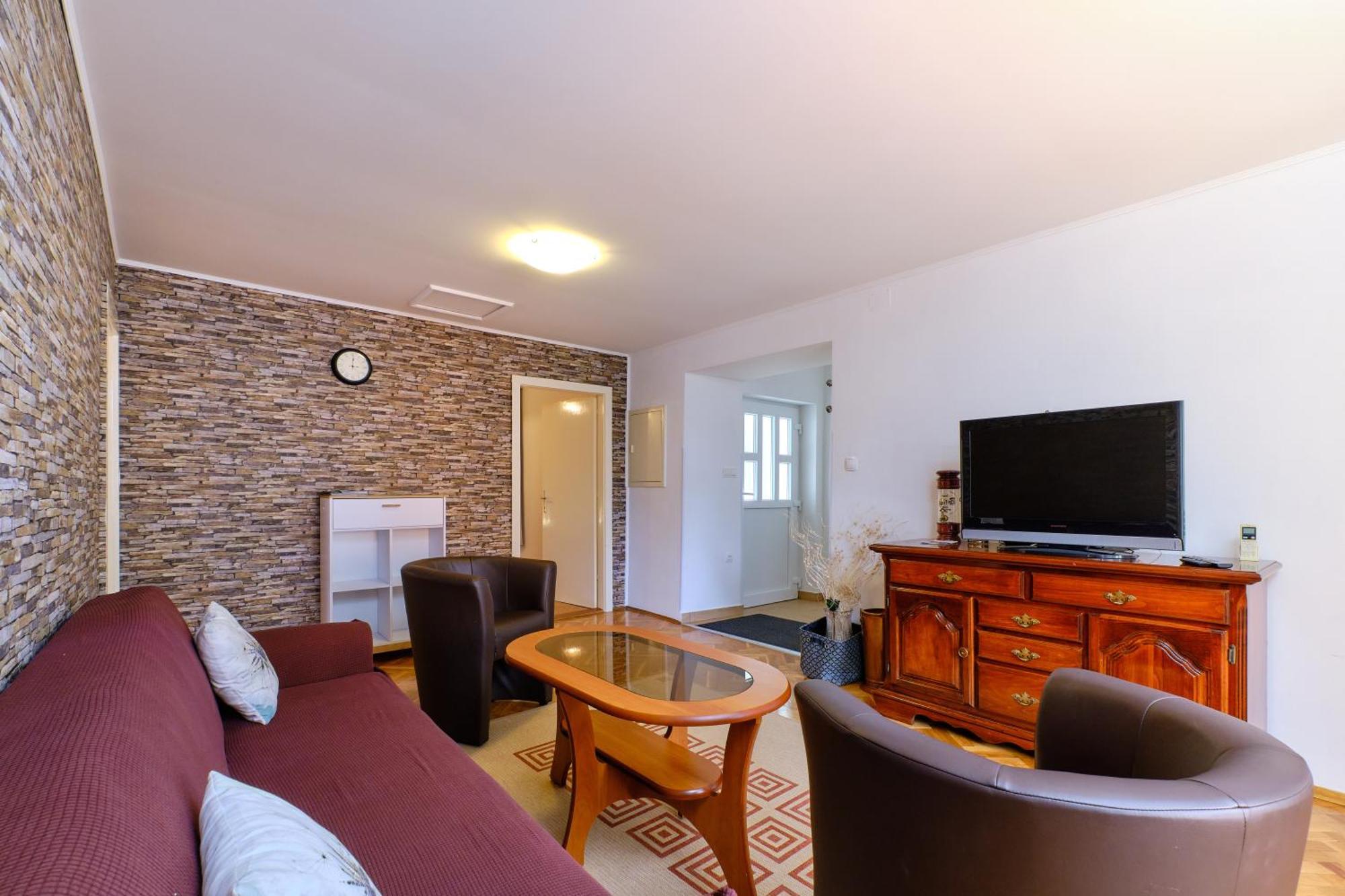 Apartments Antonella Veli Losinj Exterior photo