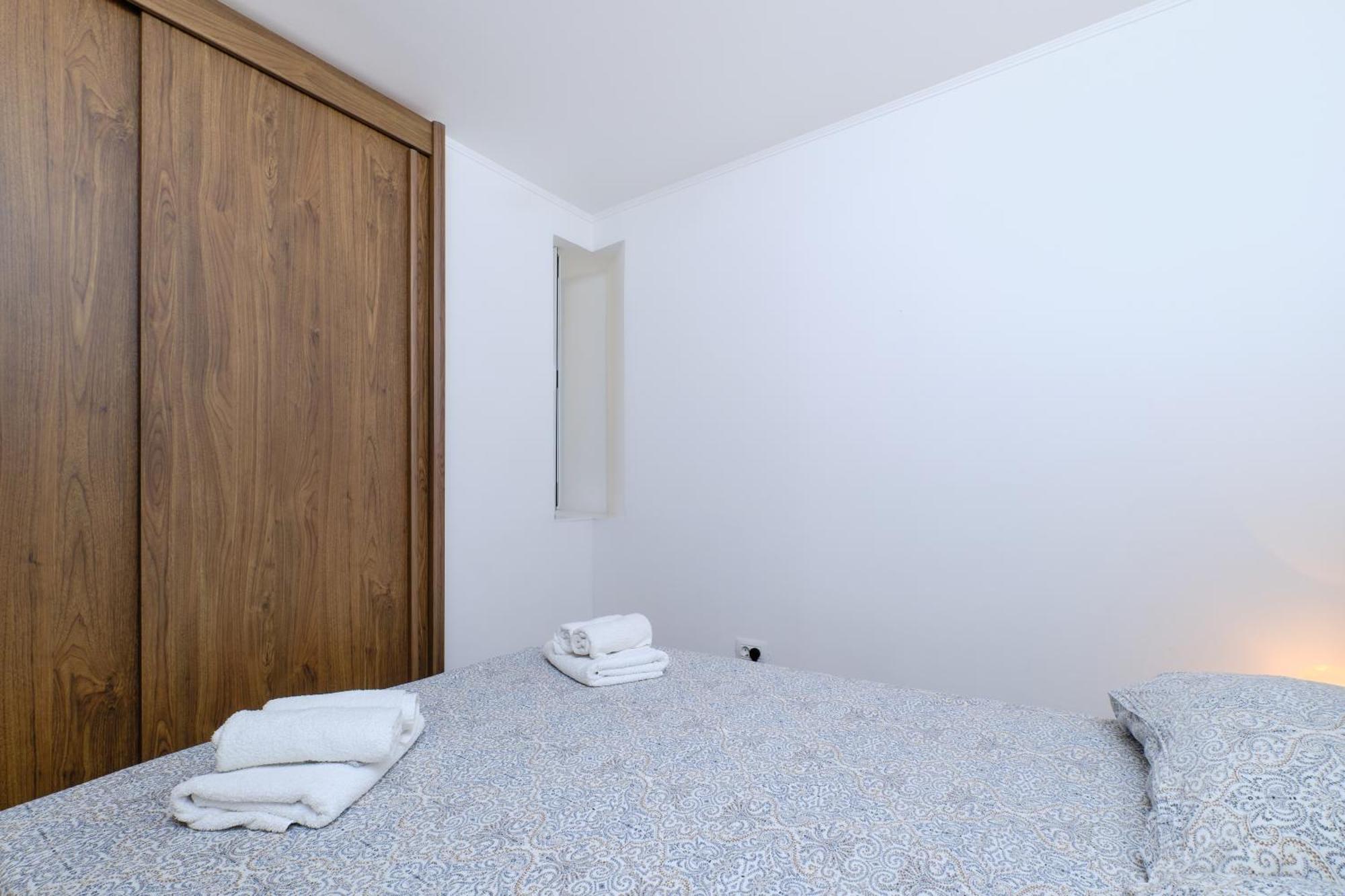 Apartments Antonella Veli Losinj Exterior photo